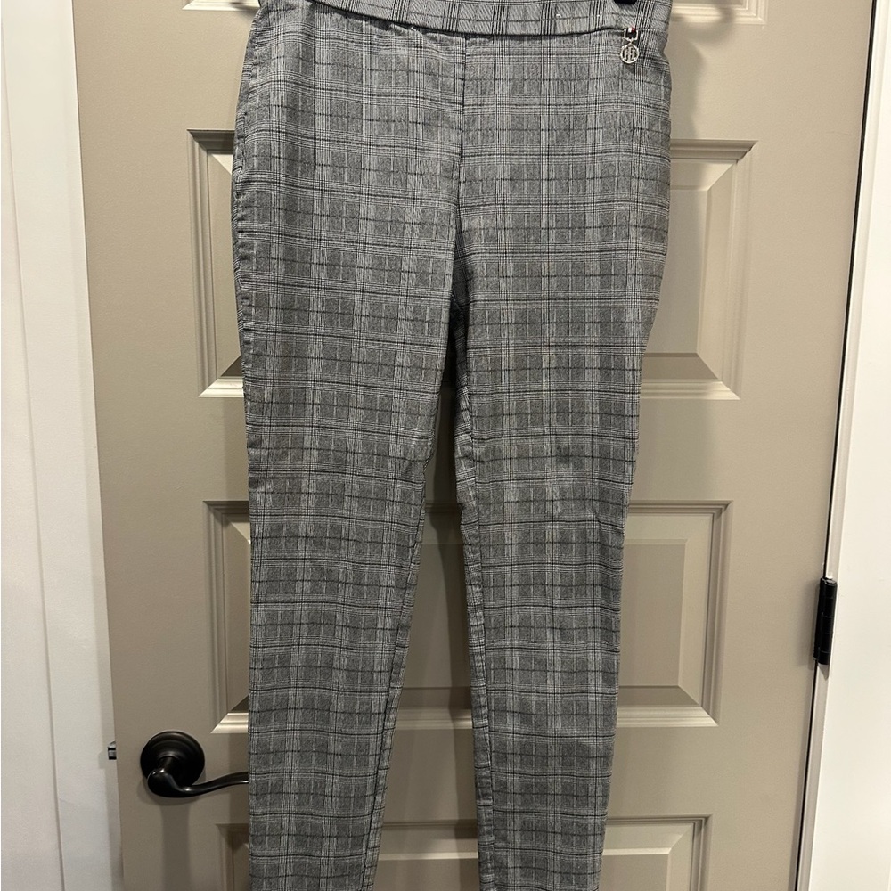 Tommy Hilfiger Gray Plaid Ankle Pants